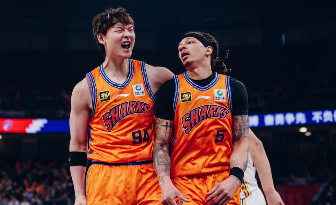 北京首钢击败广东宏远，掀起一波连胜