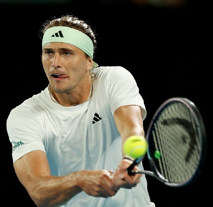 开云体育下载-EG险胜100T，Keria操刀奇招英雄翻盘焦点之战半决赛，强势挺进下一轮的简单介绍