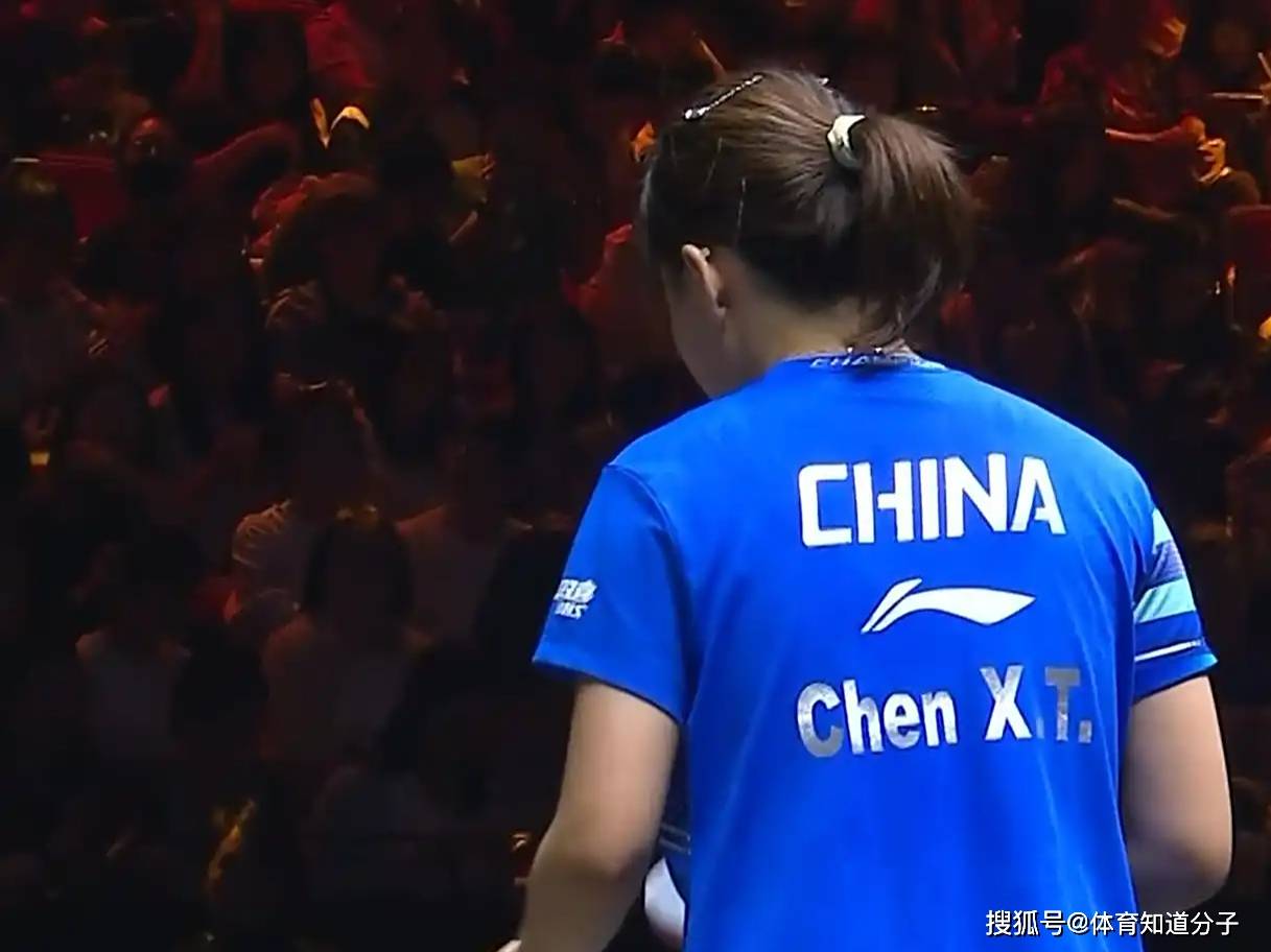 法国羽毛球队险胜泰国羽毛球队，马琳惊艳世界