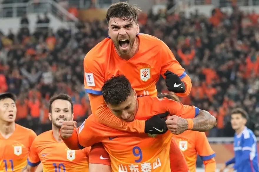 开云官方app入口-大连一方客场不敌山东泰山，连败中苦寻胜利