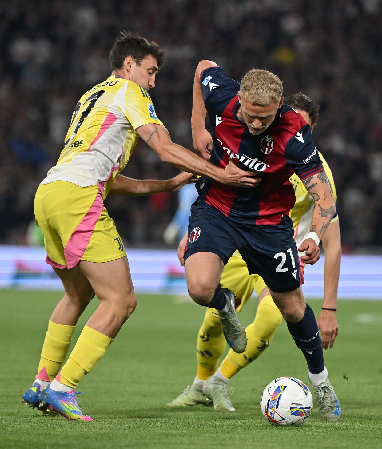 尤文图斯客场大胜布拉格利亚,小组赛领跑 尤文图斯客场大胜布拉格利亚,小组赛领跑