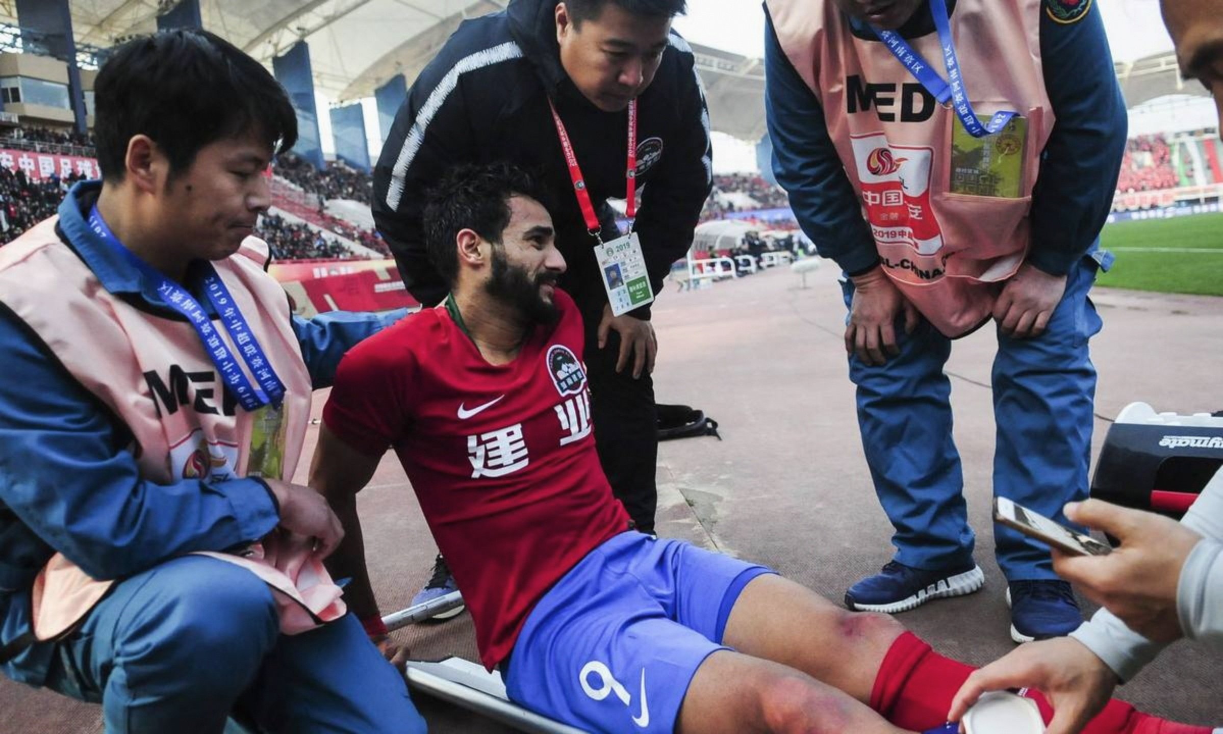 开云体育登录-马赛在主场逆转波尔多，痛快夺胜