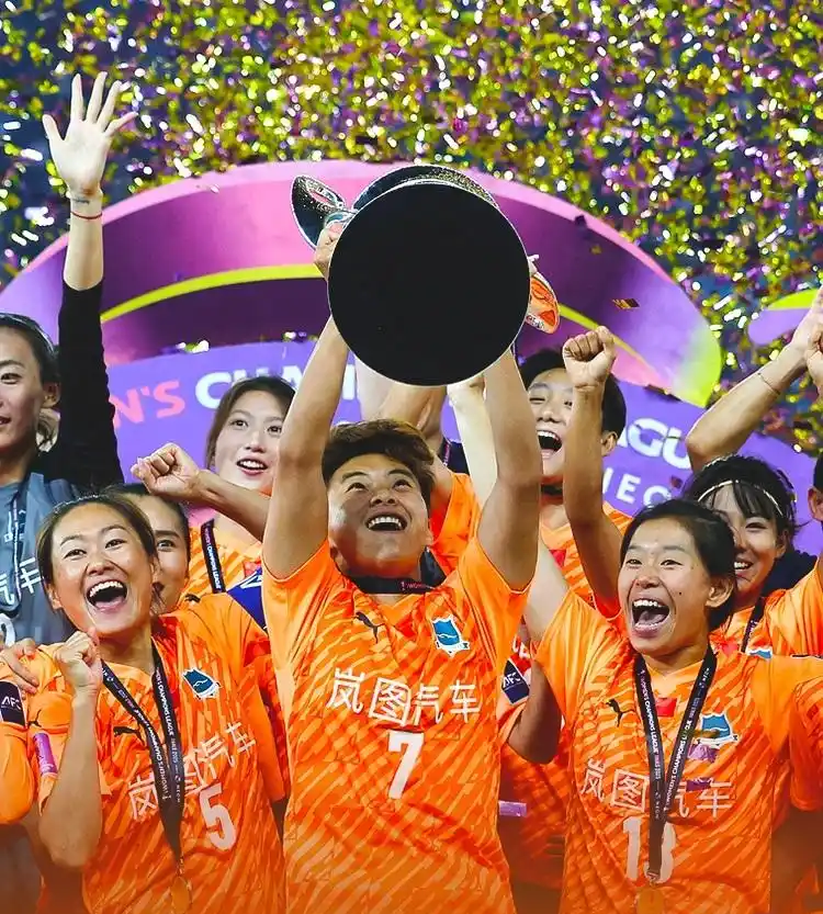 开云体育下载-大胜在望，球员团结一心向前冲的简单介绍