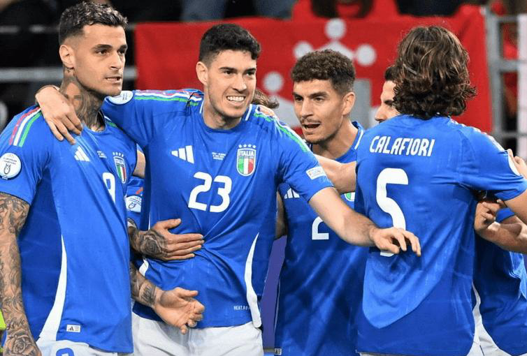 英格兰挑战德国:决定淘汰赛对手的较量的简单介绍 英格兰挑战德国:决定淘汰赛对手的较量的简单介绍