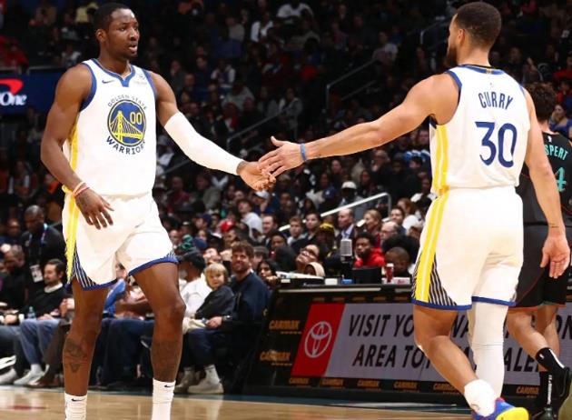 山东队鏖战江苏队,库里关键制胜的简单介绍 山东队鏖战江苏队,库里关键制胜的简单介绍