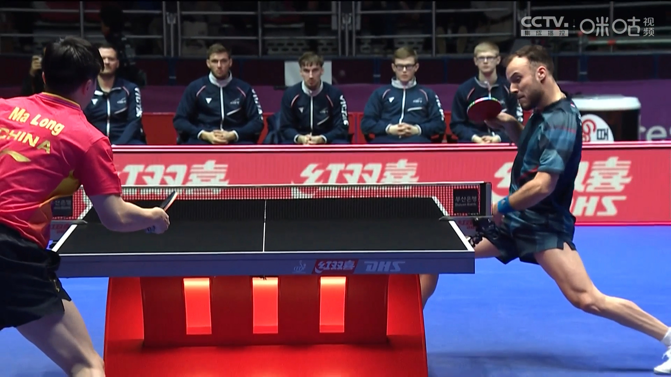 法国队逆转瑞典队，马龙高光表现