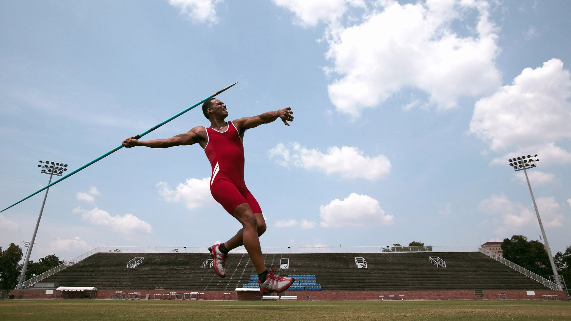 罗德里爆发破铁桶阵，巴西战术革新完美压制澳大利亚